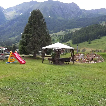 Daire La Montagna Incantata - Panoramico Per 6 Persone